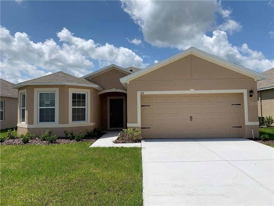 Recently Sold: $204,998 (3 beds, 2 baths, 1756 Square Feet)