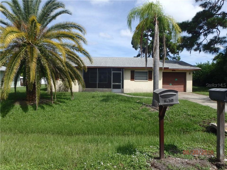 Recently Sold: $179,900 (2 beds, 2 baths, 1241 Square Feet)