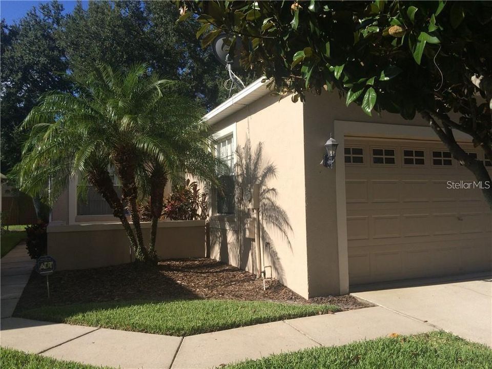 Vendido Recientemente: $189,500 (3 camas, 2 baños, 1500 Pies cuadrados)