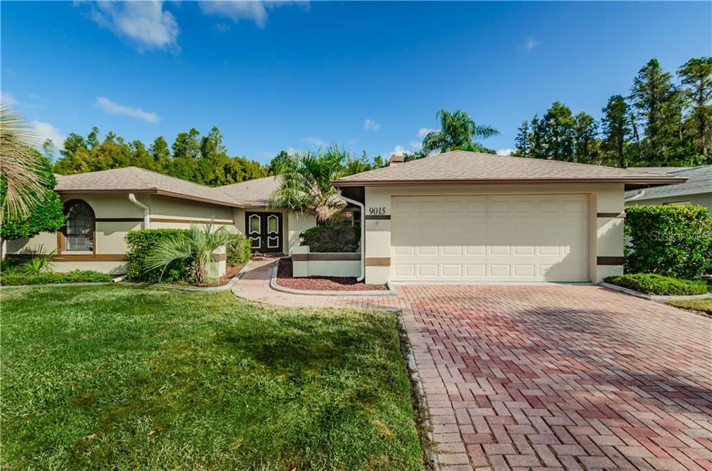 Vendido Recientemente: $259,900 (3 camas, 2 baños, 2022 Pies cuadrados)