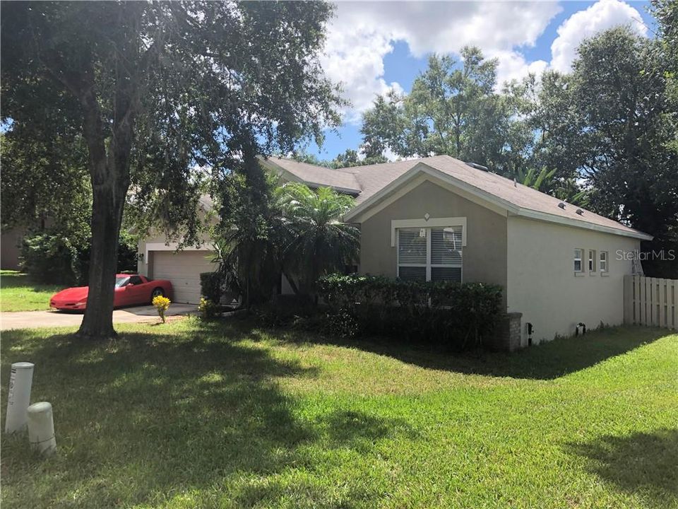 Recently Sold: $124,900 (3 beds, 2 baths, 1799 Square Feet)