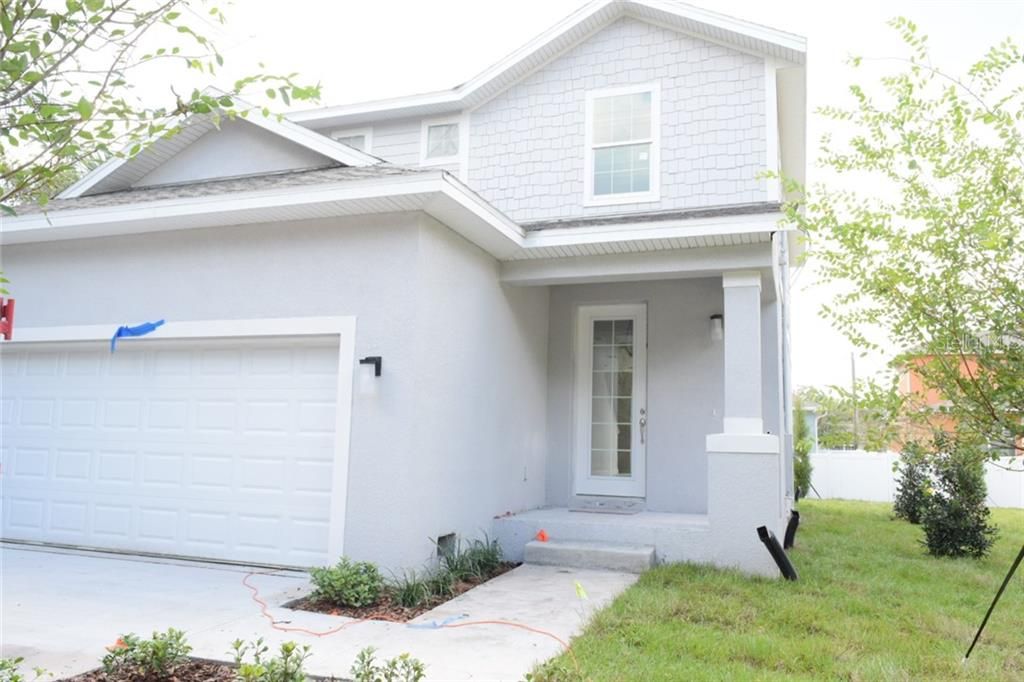 Recently Sold: $465,000 (4 beds, 3 baths, 2151 Square Feet)