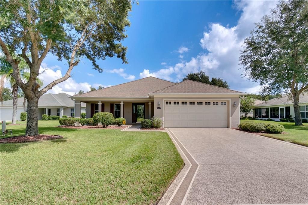 Recently Sold: $225,000 (2 beds, 2 baths, 1801 Square Feet)