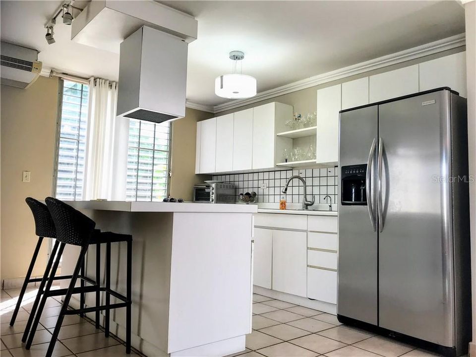 Vendido Recientemente: $275,000 (4 camas, 2 baños, 0 Pies cuadrados)