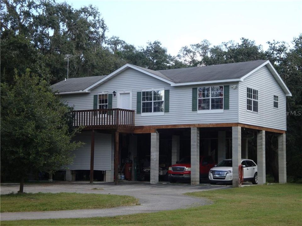 Recently Sold: $249,900 (3 beds, 2 baths, 1482 Square Feet)