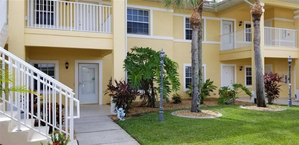 Vendido Recientemente: $150,000 (2 camas, 2 baños, 1151 Pies cuadrados)