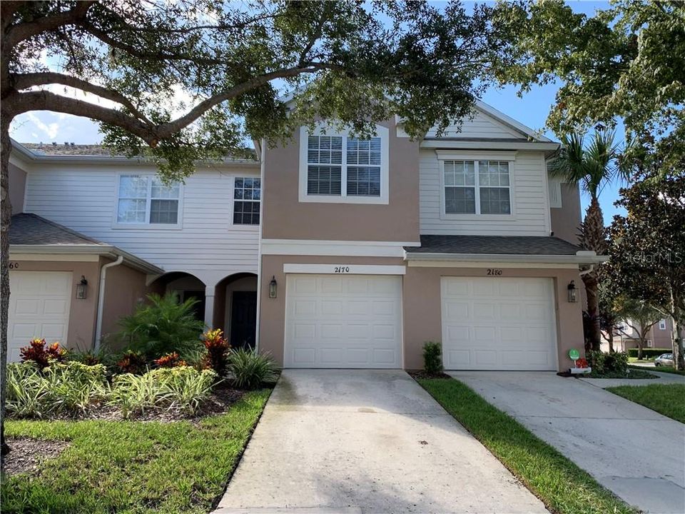 Recently Sold: $179,990 (3 beds, 2 baths, 1687 Square Feet)