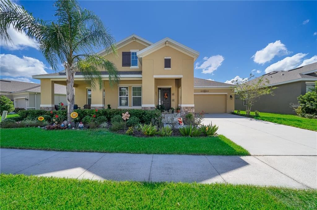 Recently Sold: $259,999 (4 beds, 2 baths, 2291 Square Feet)