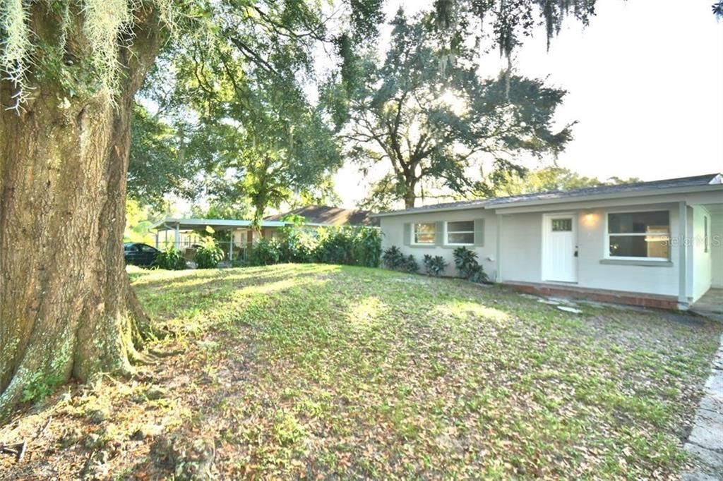 Recently Sold: $133,900 (3 beds, 1 baths, 1077 Square Feet)