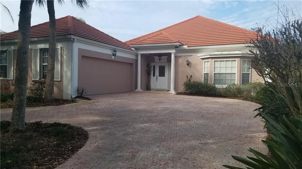Recently Rented: $2,200 (3 beds, 2 baths, 1857 Square Feet)