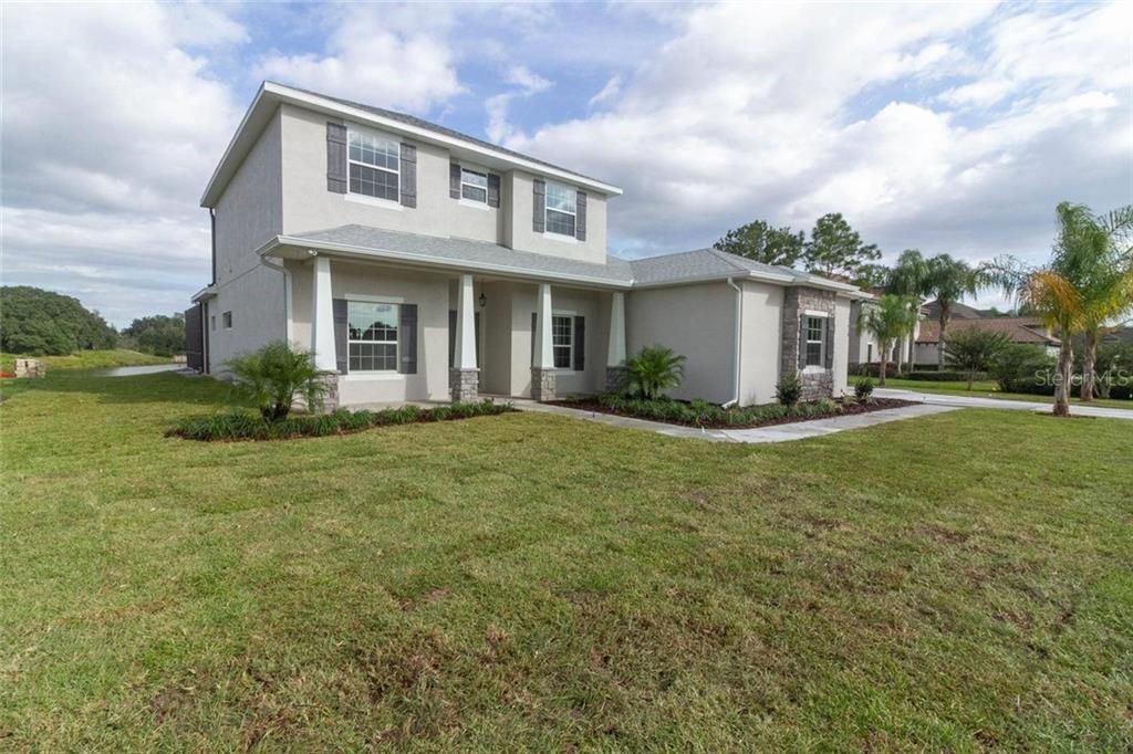 Recently Sold: $553,350 (4 beds, 3 baths, 3249 Square Feet)