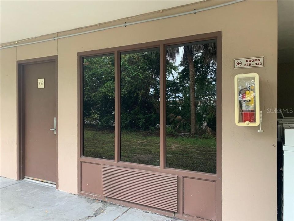 Recently Sold: $44,900 (1 beds, 1 baths, 351 Square Feet)