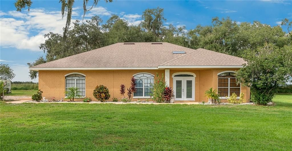 Vendido Recientemente: $325,000 (4 camas, 3 baños, 1928 Pies cuadrados)