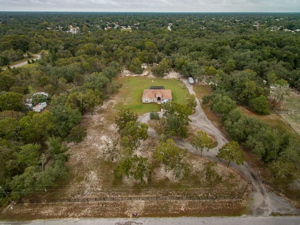 Недавно продано: $425,000 (4 спален, 2 ванн, 1820 Квадратных фут)