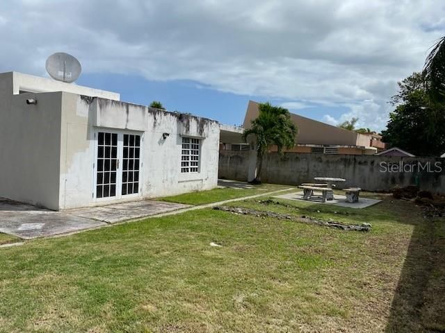 Vendido Recientemente: $165,000 (3 camas, 2 baños, 0 Pies cuadrados)