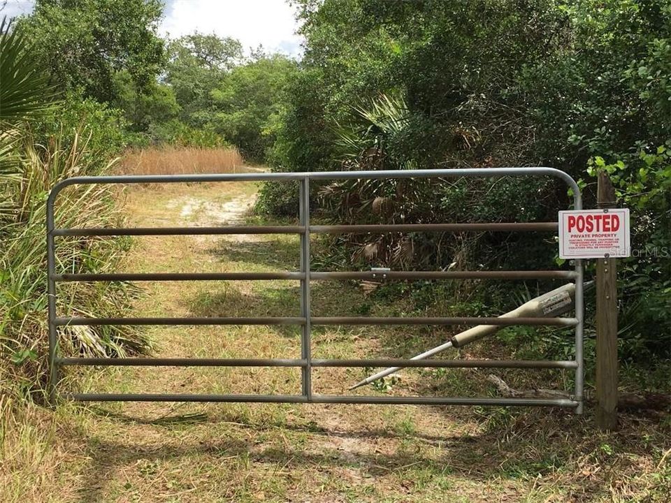 Recently Sold: $1,050,000 (9.00 acres)
