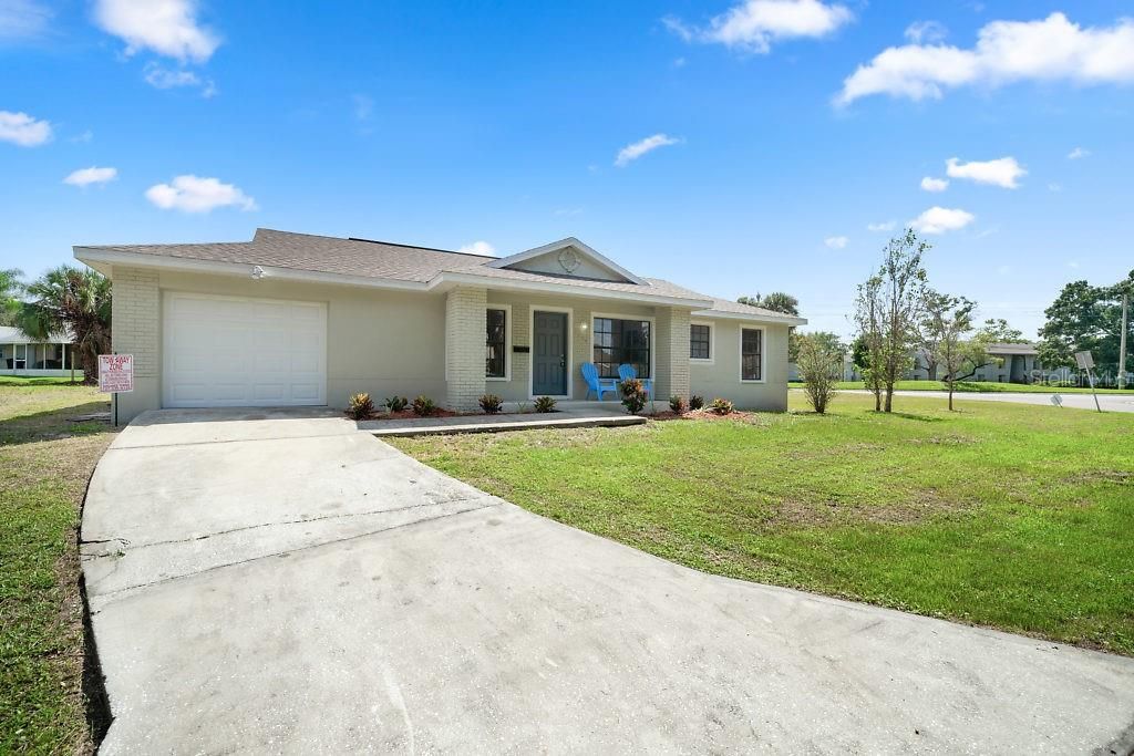 Recently Sold: $245,000 (4 beds, 2 baths, 1170 Square Feet)
