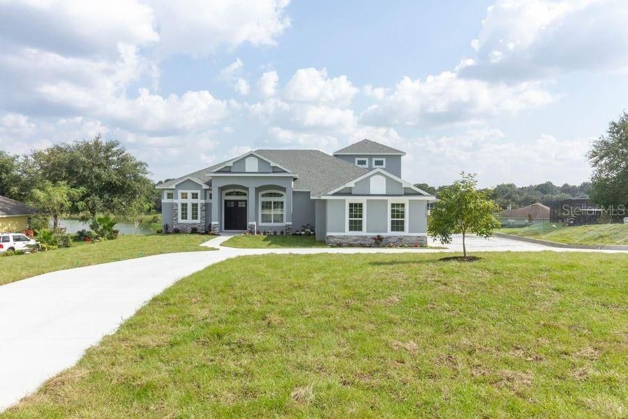 Recently Sold: $480,000 (4 beds, 3 baths, 2982 Square Feet)