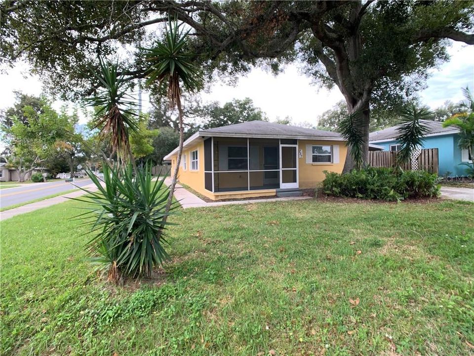 Recently Sold: $344,900 (3 beds, 2 baths, 1594 Square Feet)