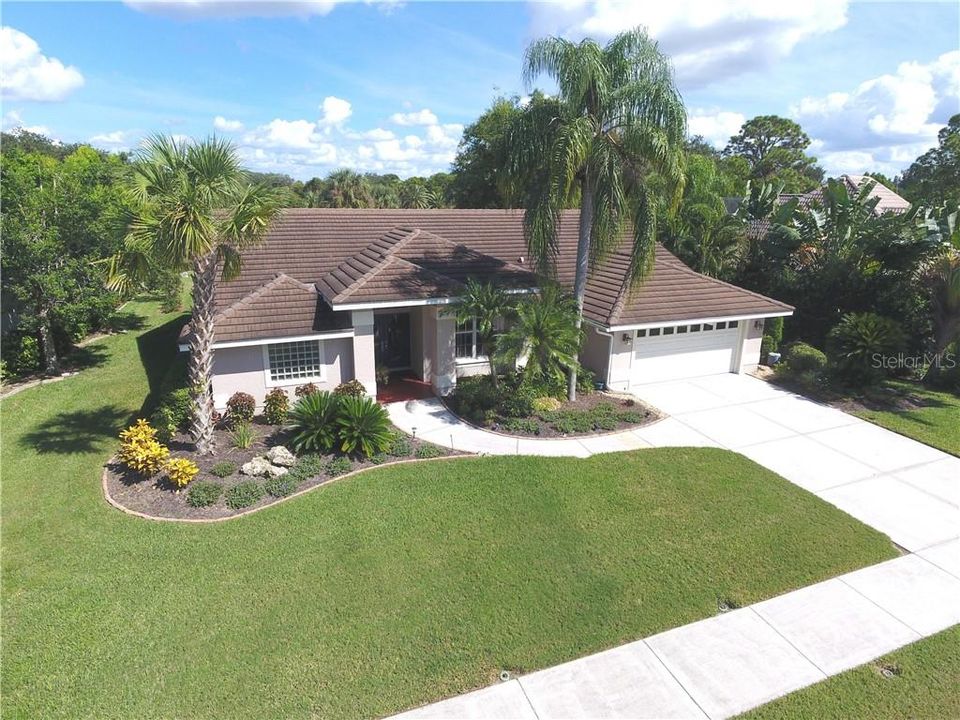 Recently Sold: $512,000 (3 beds, 2 baths, 2398 Square Feet)