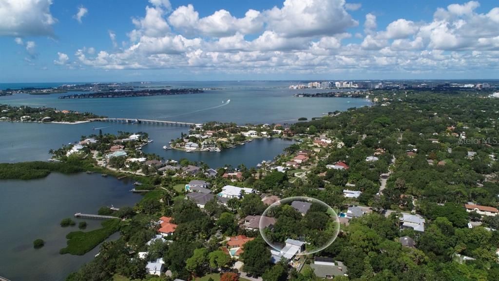 Recently Sold: $845,000 (3 beds, 2 baths, 2359 Square Feet)
