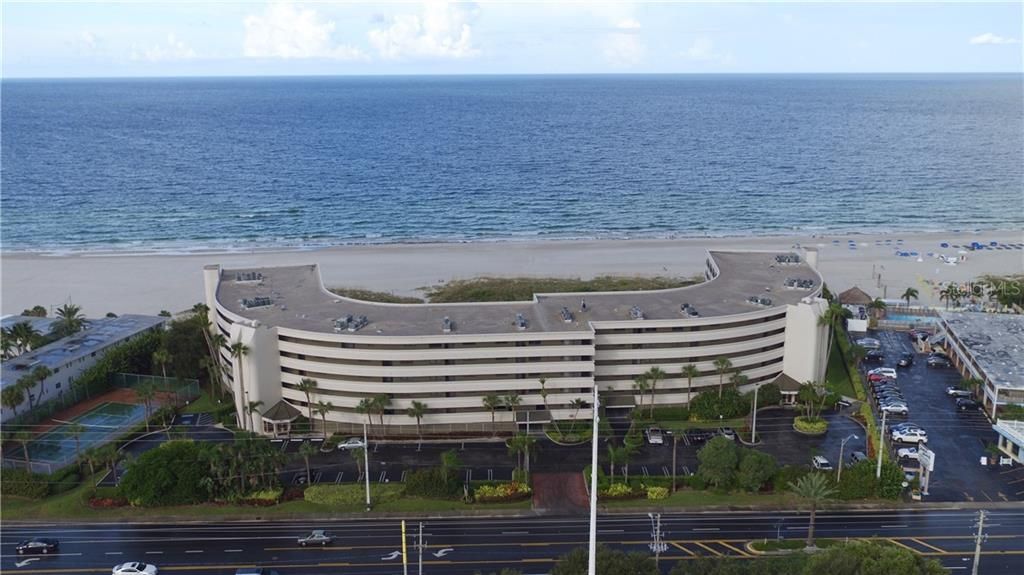 The beautiful Lido has a large footprint directly on the sands of St Pete Beach. Every unit has a Gulf view!