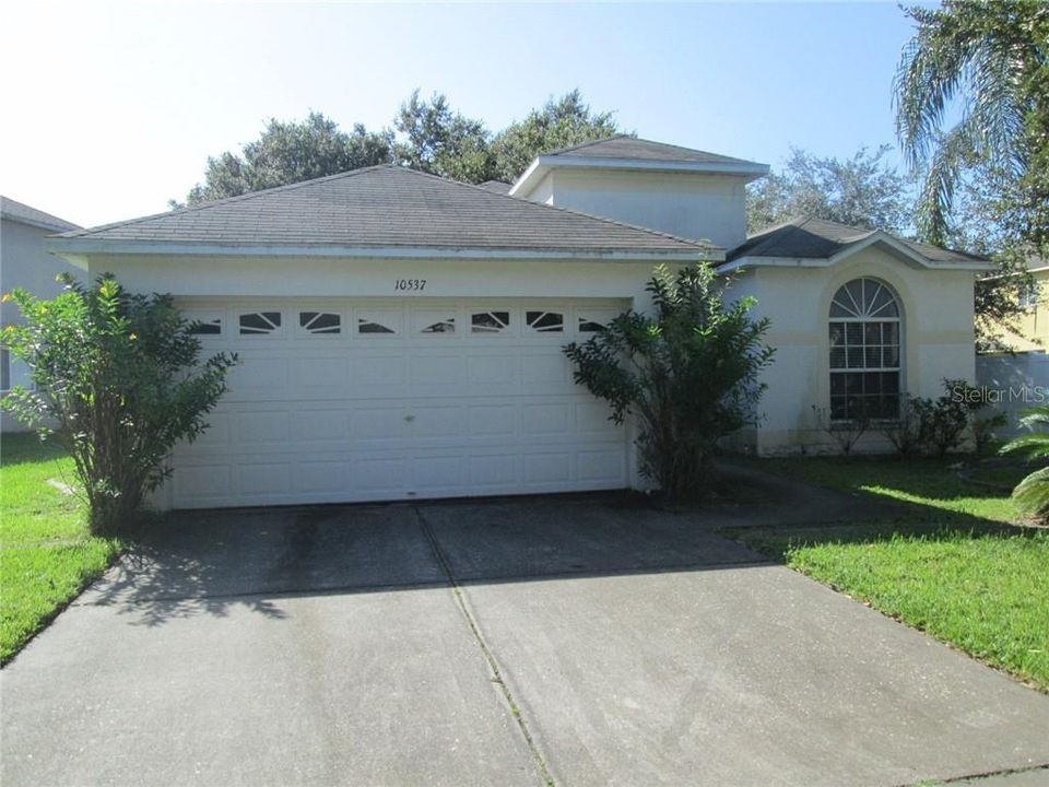 Recently Sold: $179,900 (3 beds, 2 baths, 1756 Square Feet)