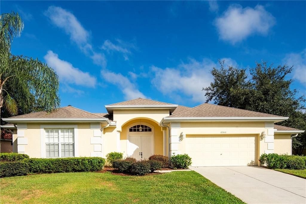 Vendido Recientemente: $339,900 (3 camas, 3 baños, 2648 Pies cuadrados)
