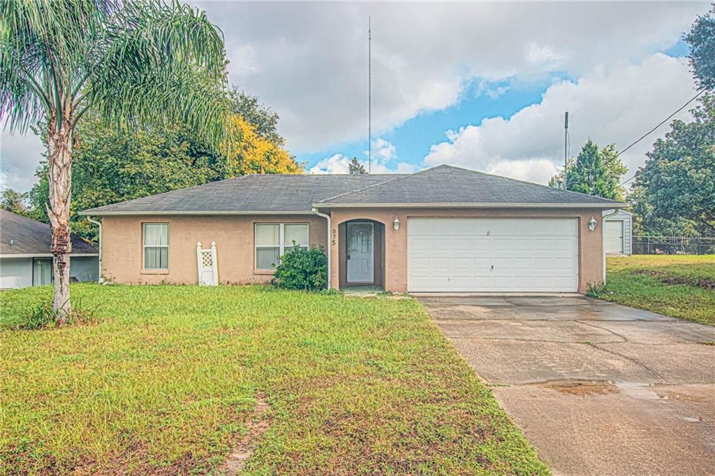 Recently Sold: $170,000 (3 beds, 2 baths, 1188 Square Feet)