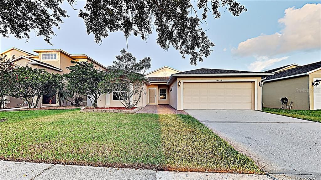 Recently Sold: $299,400 (4 beds, 2 baths, 1644 Square Feet)