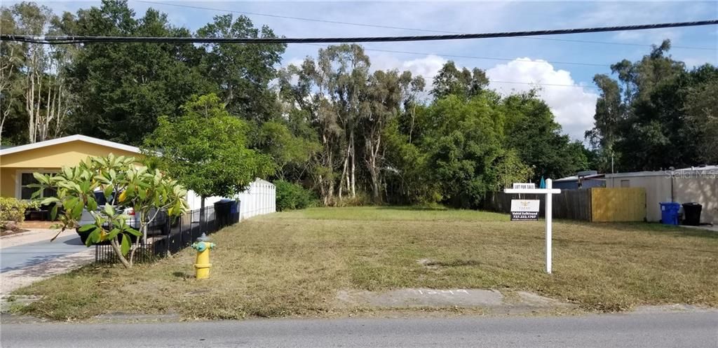 Vendido Recientemente: $125,000 (0.23 acres)
