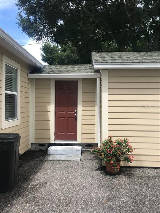 Recently Sold: $1,400 (0 beds, 0 baths, 1080 Square Feet)