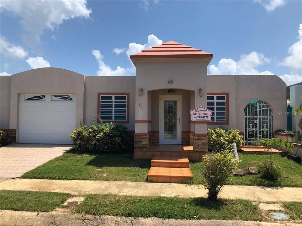 Recently Sold: $105,000 (3 beds, 1 baths, 1200 Square Feet)