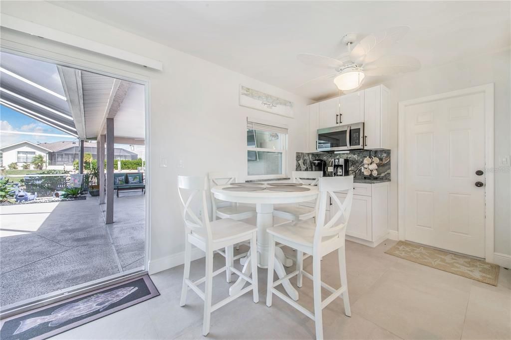 En Renta: $11,790 (3 camas, 2 baños, 1160 Pies cuadrados)