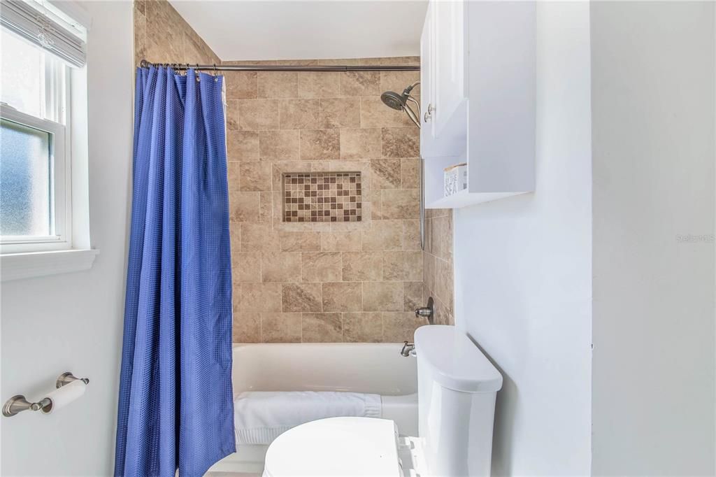 En Renta: $11,790 (3 camas, 2 baños, 1160 Pies cuadrados)