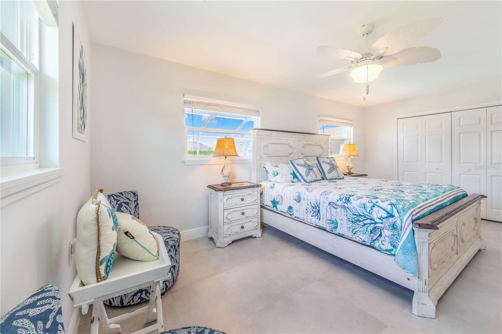 En Renta: $11,790 (3 camas, 2 baños, 1160 Pies cuadrados)