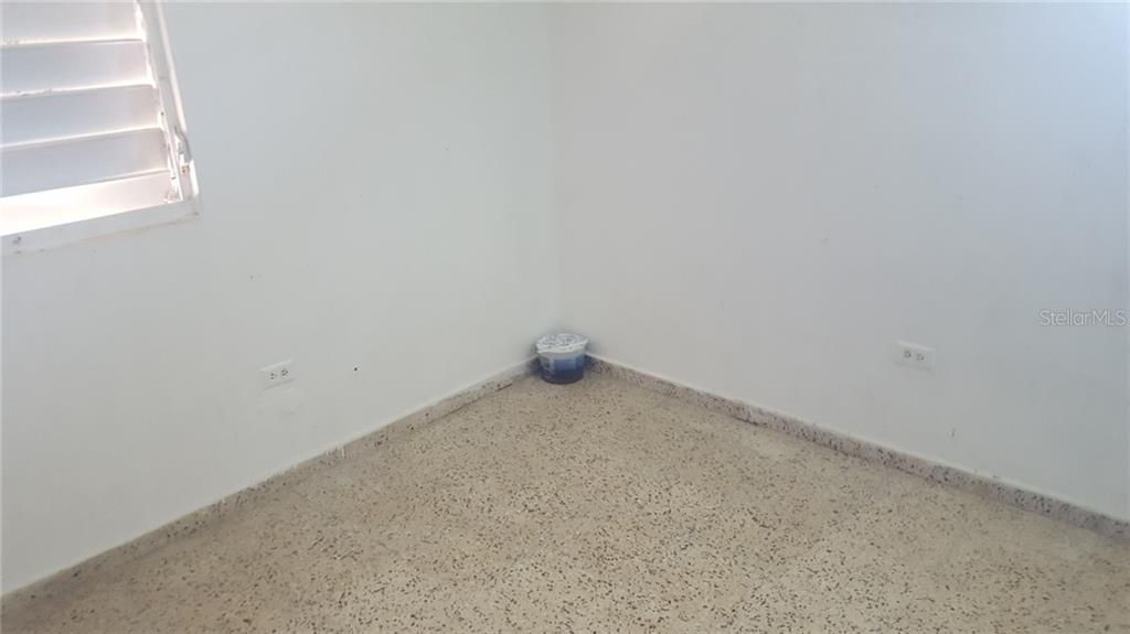 Vendido Recientemente: $67,600 (3 camas, 1 baños, 820 Pies cuadrados)