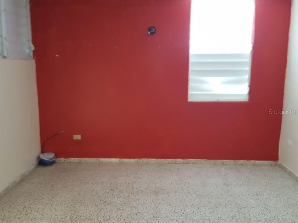 Vendido Recientemente: $67,600 (3 camas, 1 baños, 820 Pies cuadrados)