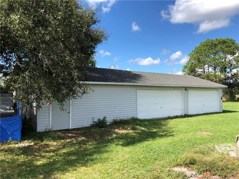Recently Sold: $108,000 (3 beds, 2 baths, 1456 Square Feet)