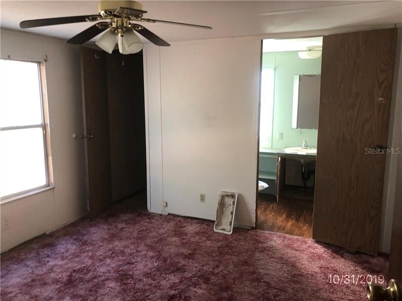 Recently Sold: $30,000 (2 beds, 2 baths, 924 Square Feet)