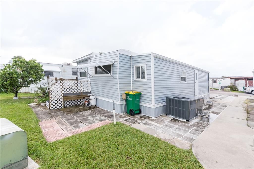 Recently Sold: $51,000 (2 beds, 1 baths, 656 Square Feet)