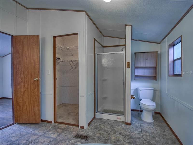 最近售出: $74,900 (3 贝兹, 2 浴室, 1440 平方英尺)