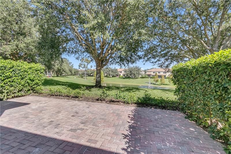 Recently Sold: $410,000 (3 beds, 2 baths, 2313 Square Feet)