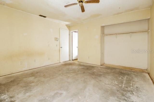 Recently Sold: $91,000 (3 beds, 1 baths, 916 Square Feet)