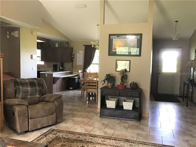 Recently Sold: $280,000 (3 beds, 2 baths, 2130 Square Feet)