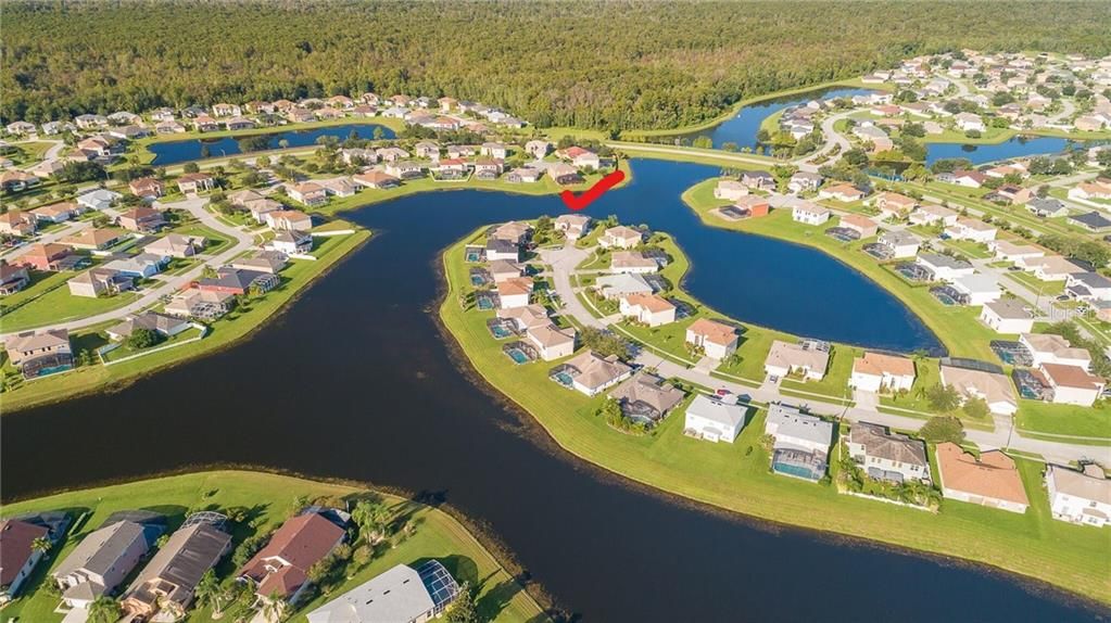 Недавно продано: $315,000 (4 спален, 3 ванн, 2847 Квадратных фут)