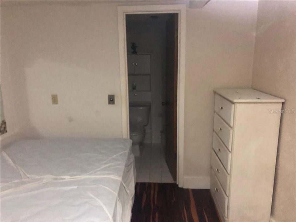 Recently Rented: $675 (0 beds, 1 baths, 495 Square Feet)