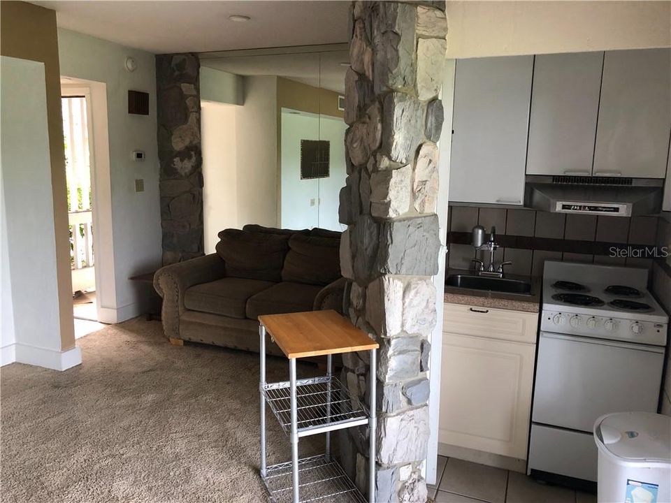 Recently Rented: $675 (0 beds, 1 baths, 495 Square Feet)