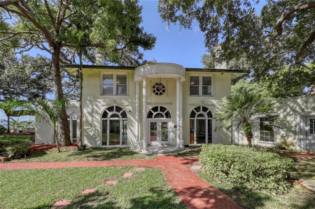 Recently Sold: $11,900,000 (16 beds, 13 baths, 21758 Square Feet)