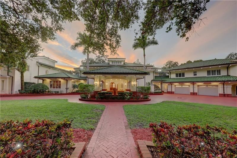 Recently Sold: $11,900,000 (16 beds, 13 baths, 21758 Square Feet)